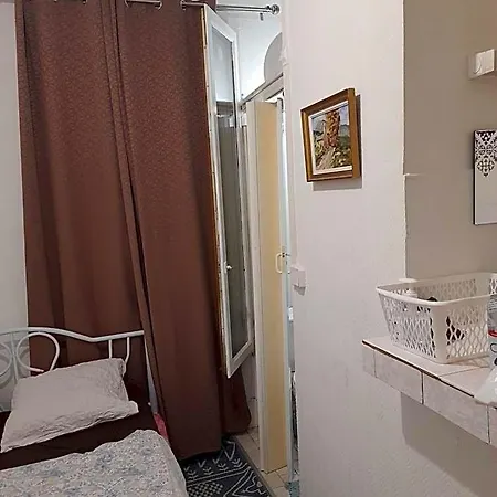 Abir Hotel cápsula